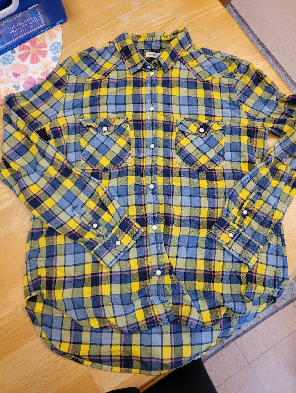 American Eagle Plaid Shirt Western Cowgirl Pearl Snaps Large Yellow